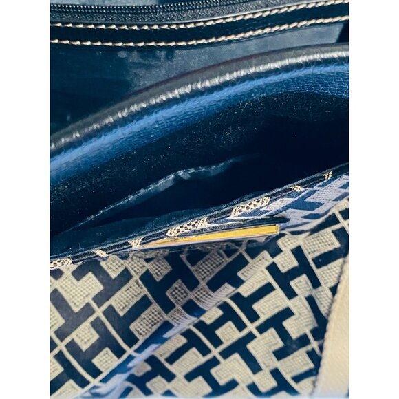 Tommy Hilfiger Black & Ivory Canvas Tote Bag - Picture 12 of 15